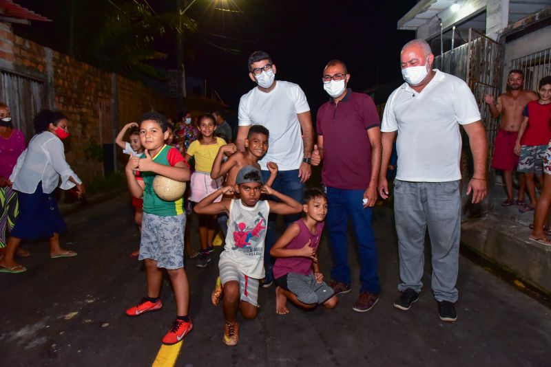 Programa Ilumina na rua Manguara