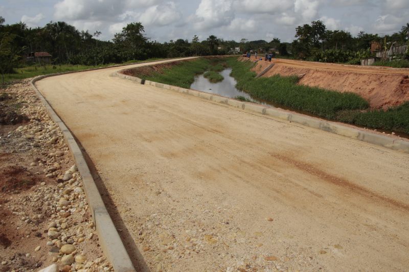 Obras no Canal das Toras - Águas Brancas