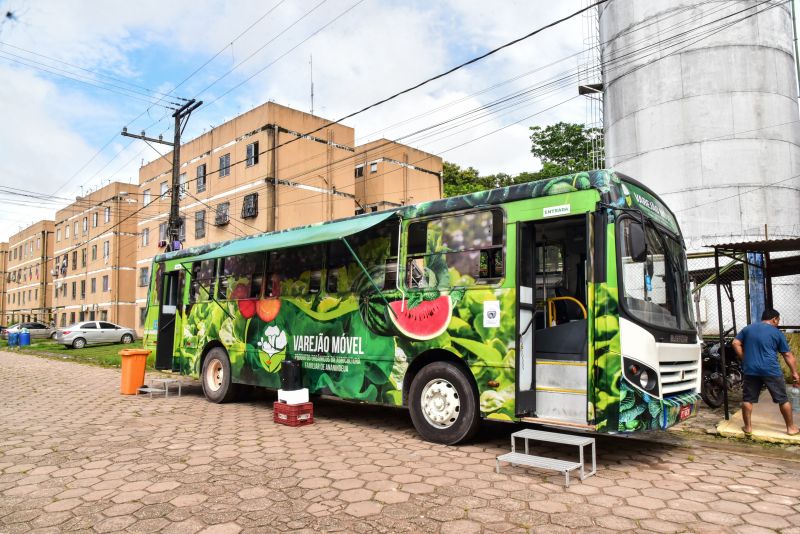 Varejão Móvel no conjunto Viver bem no Aurá