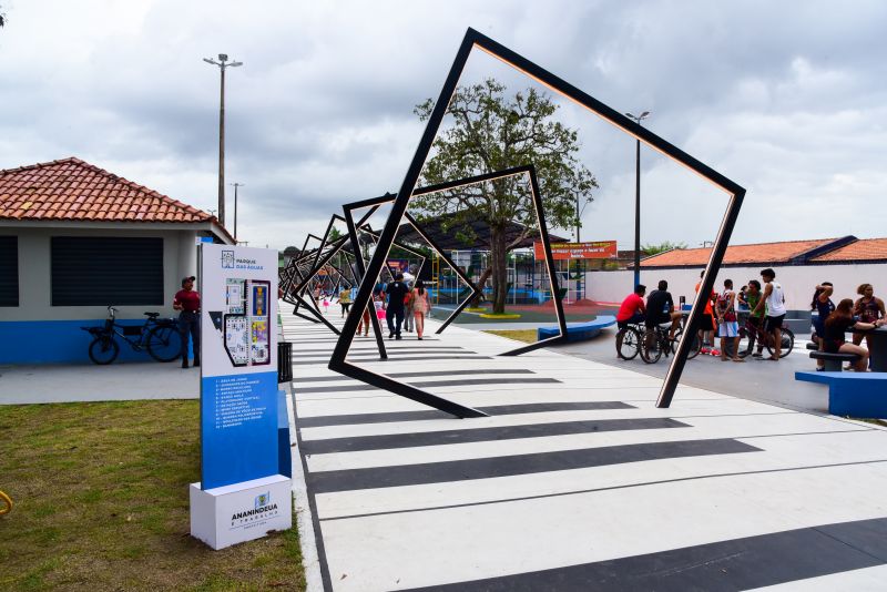 Inauguração da praça de Águas Lindas Parque das Águas