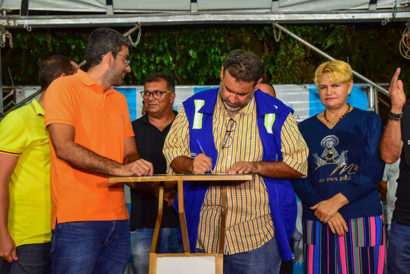 Assinatura de O.S para Execução de Recapeamento Asfáltico da Av. Milton Taveira no conj Guajará