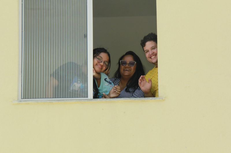 Entrega de 220 unidades do Conjunto Anita Gerosa do Programa Casa Verde e Amarela – Conjunto Girassol no bairro do Aurá
