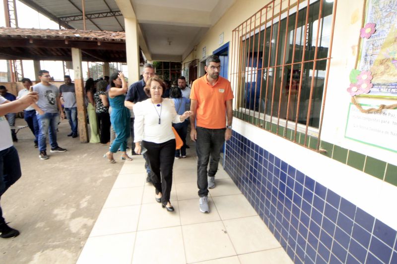 Assinatura de Ordem de Serviço para Reforma da EMEF Nova Tauari no Icuí Guajará