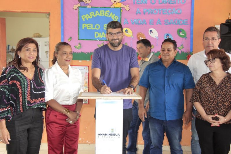 Assinatura da Ordem de Serviço para Reforma da EMEF Santa Terezinha