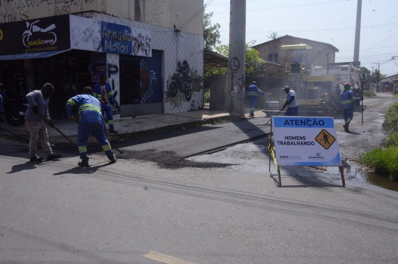 Serviço de Asfaltamento no conjunto Amapá no bairro Curuçambá