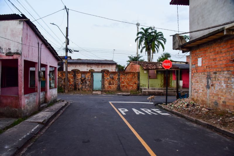 Inauguração das ruas da comunidade Vitória Régia no bairro Distrito Industrial