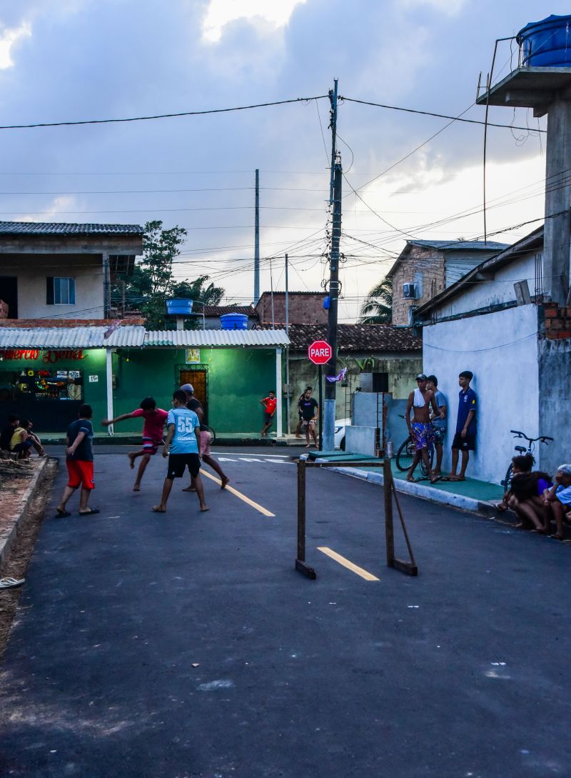Inauguração das ruas da comunidade Vitória Régia no bairro Distrito Industrial