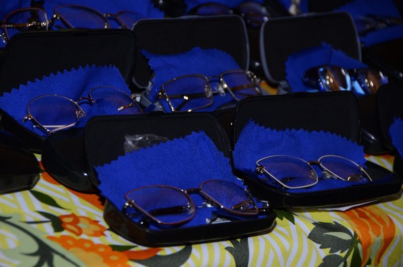 Entrega de Óculos Para Pacientes Atendidos no Programa Prefeitura Em Movimento – Distrito Industrial
