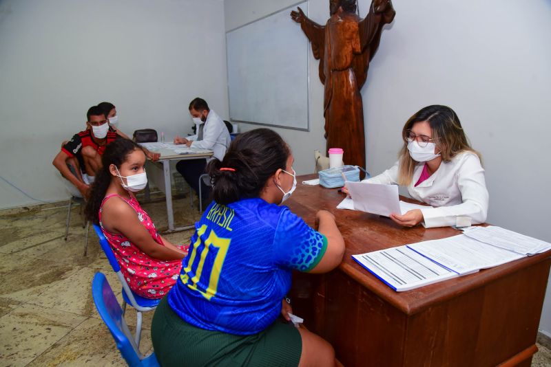 Ação da 6º Edição do Corujão da Saúde na Igreja Cristo Rei no Bairro da Guanabara