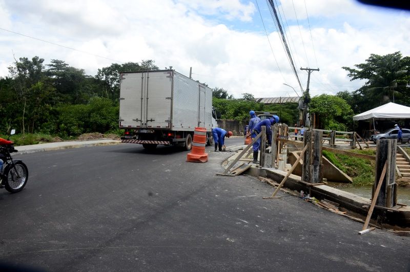 Obras na ponte da rua 2 De Junho com o canal da Toras sendo Concluída – Águas Brancas