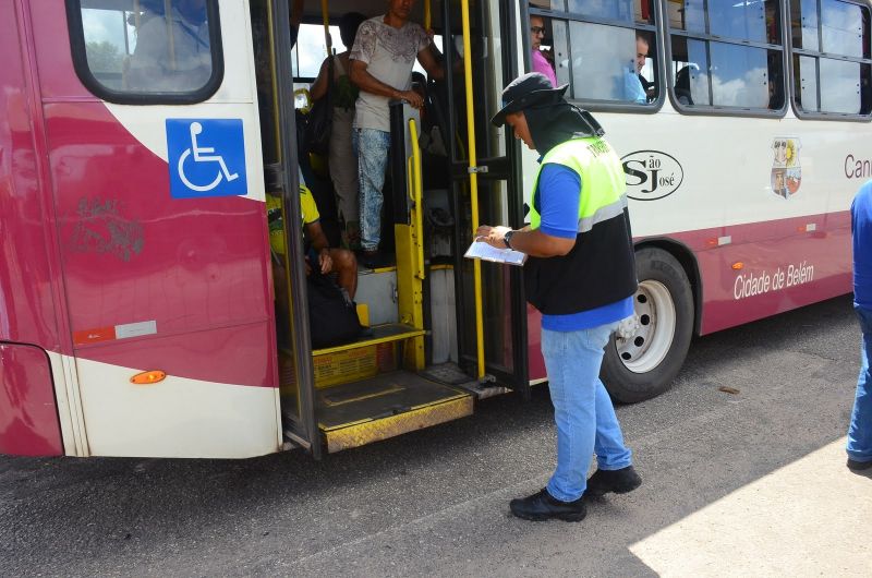 Ação de Fiscalização nos Ônibus em Conjunto com Semutran, Detran e Ministério Público
