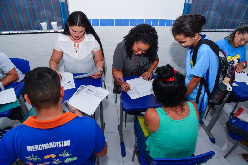 Corujão da Saúde na escola Lúcia Wanderley no bairro Guanabara
