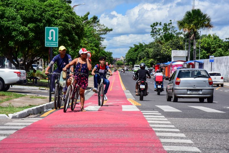 Inauguração da nova estrada do Icuí Guajará