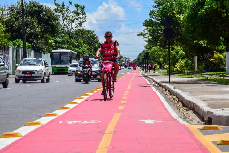 Inauguração da nova estrada do Icuí Guajará