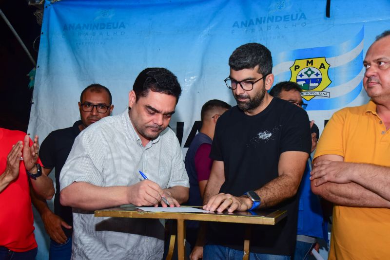 Assinatura de ordem de serviço para recapeamento asfáltico da avenida Belém, rua Rio Purus, rua Capanema, rua Madureira e Alameda Muaná