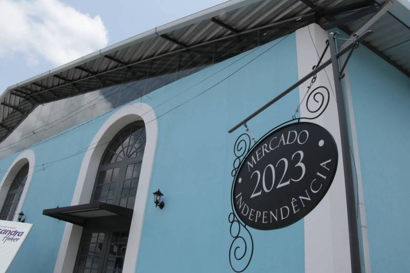 Prefeitura de Ananindeua entrega o novo mercado da Independência  
