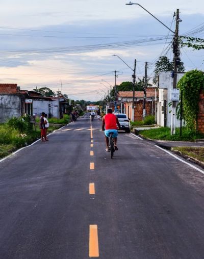 Rua das Flores em Ananindeua agora tem trafegabilidade segura e adequada