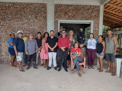 Comunidade da ilha Nova Esperança se prepara para o “Festival do Açaí”