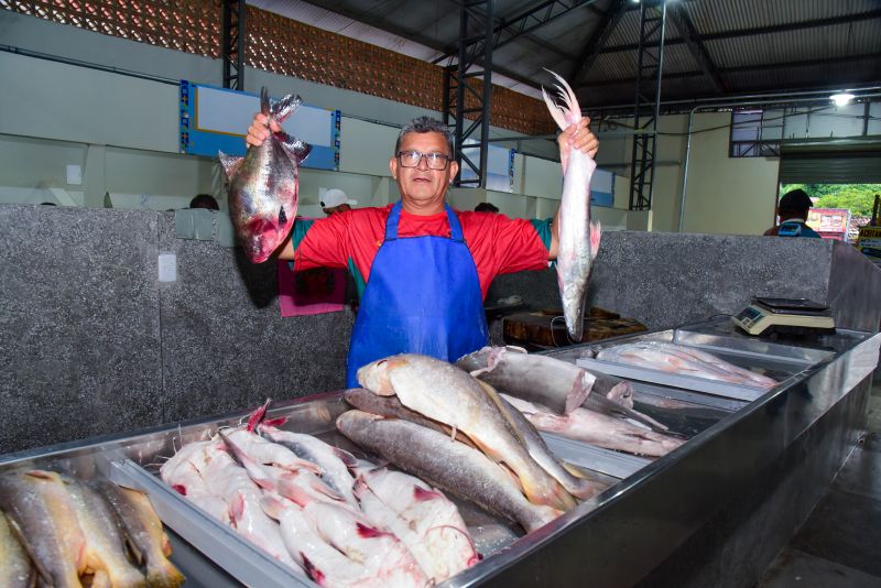 Inauguração da seção de pescados, frutos do mar, farinha, conveniência e hortifruti do Mercado do 40 horas