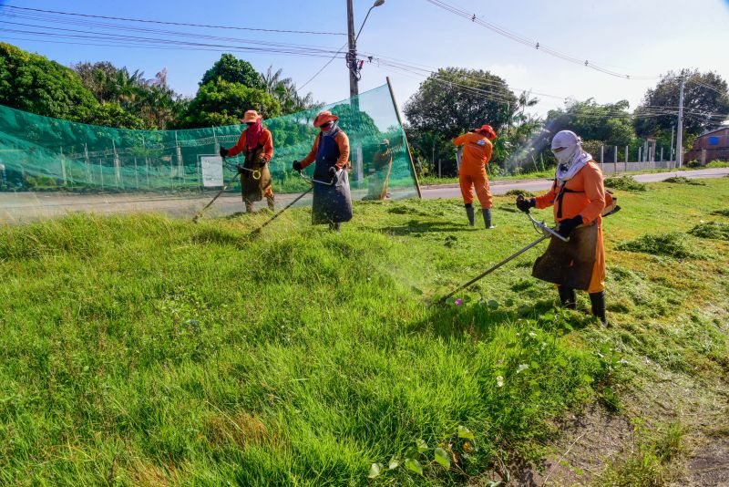 Limpeza da avenida Independência durante o mês de julho