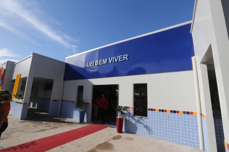 Inauguração da Unidade de Educação Infantil Bem Viver no Bairro do Aurá.