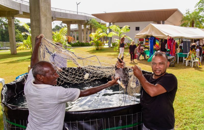 Feira da Agricultura Familiar e dos Povos Tradicionais no Parque Vila Maguary