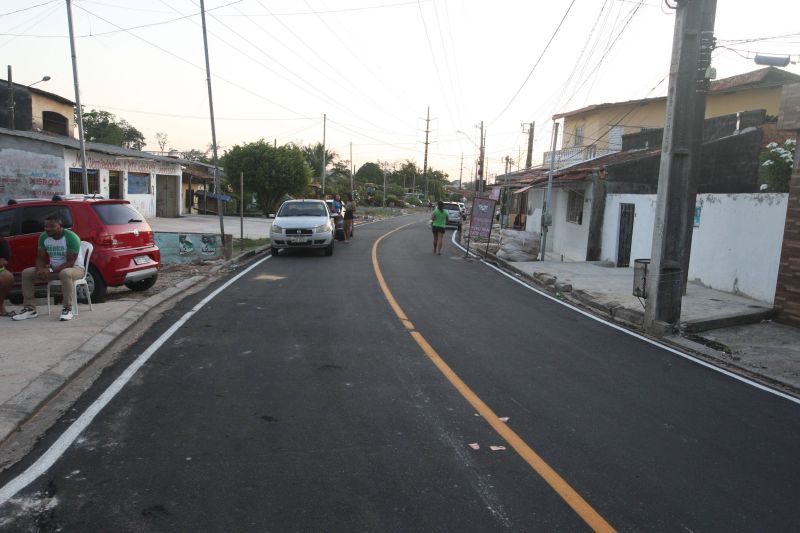 Inauguração asfáltica da rua do Fio bairro Centro