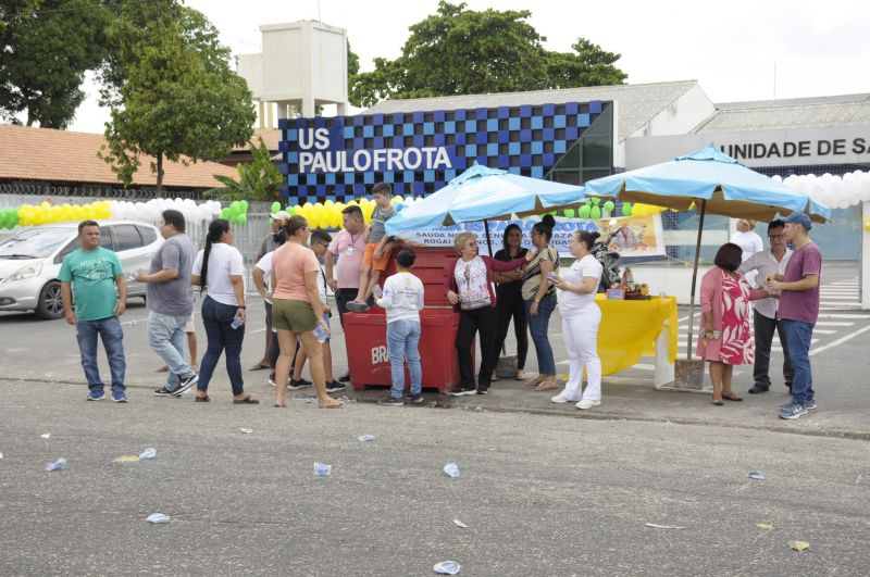 Imagens do traslado da imagem peregrina de nossa senhora de Nazaré em Ananindeua