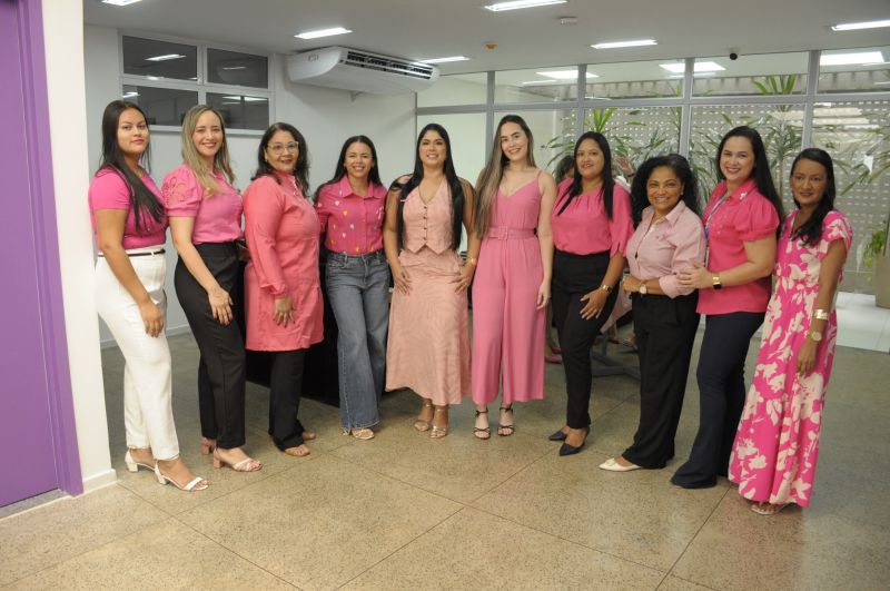 Outubro Rosa com manhã especial dedicada ao autocuidado, prevenção e saúde da mulher na Casa da Mulher Brasileira