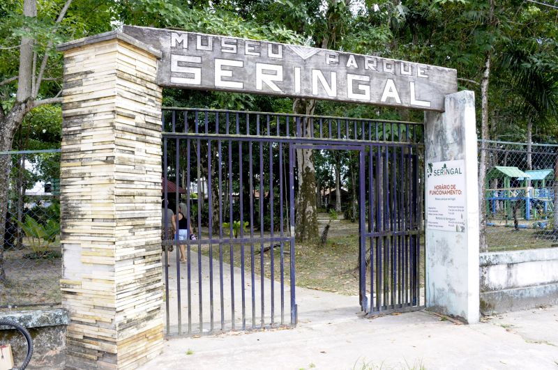 Visita ao viveiro parque Seringal na Cidade Nova