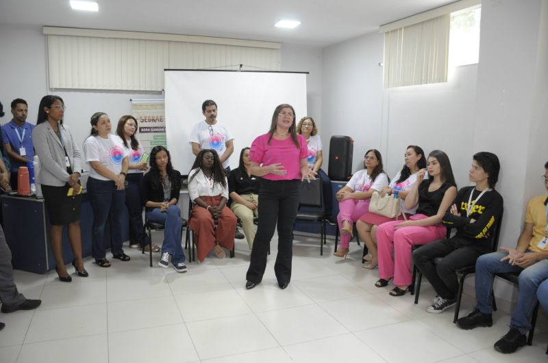 Encontro servidores Outubro Rosa e Novembro Azul