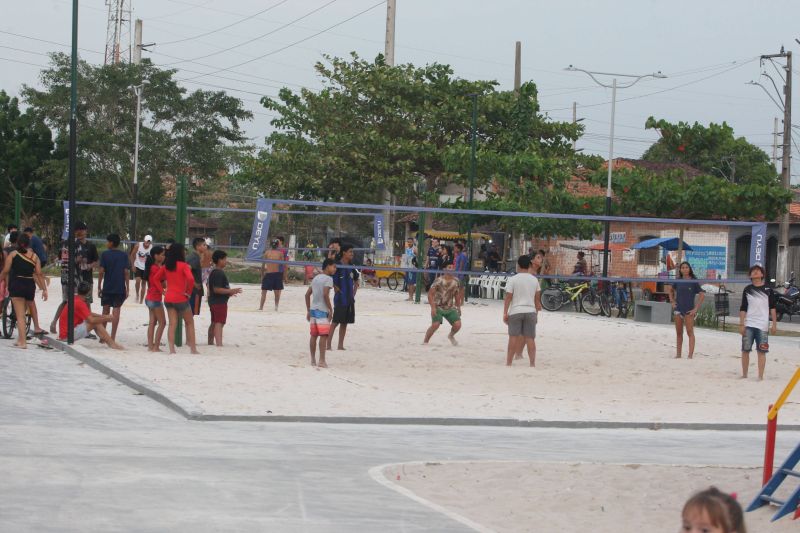 Inauguração da Praça Maria Do Socorro de Souza na av Tumucumaque no Curuçambá