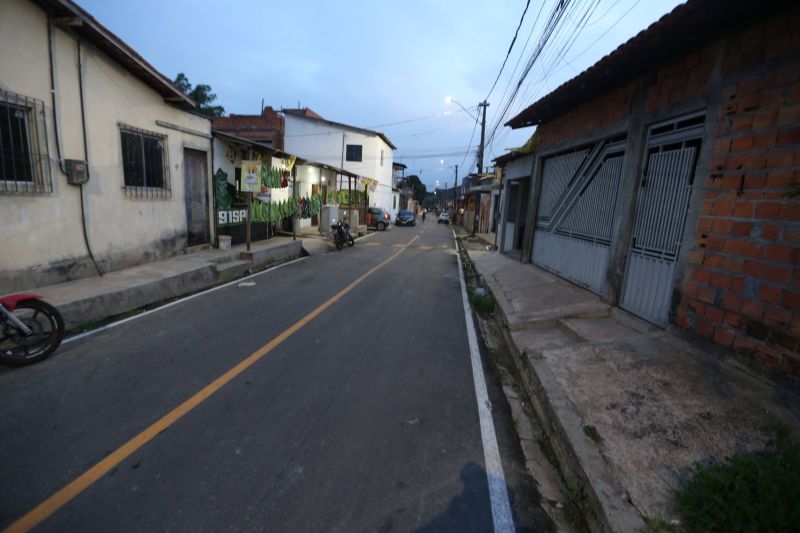 Inauguração de ruas pavimentadas na comunidade Oziel Pereira, ruas Primeiro de Novembro e passagem Margarida