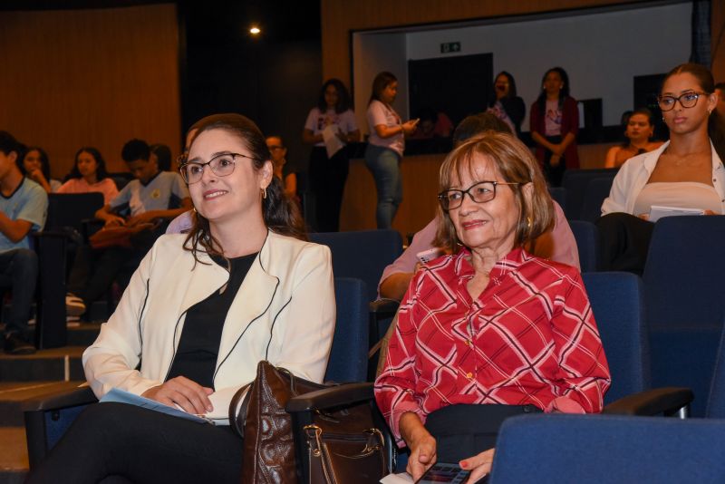 Abertura de 21 dias de ativismo no Teatro Municipal de Ananindeua