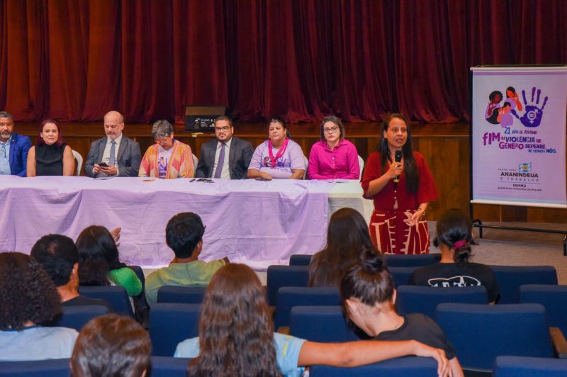 Abertura de 21 dias de ativismo no Teatro Municipal de Ananindeua