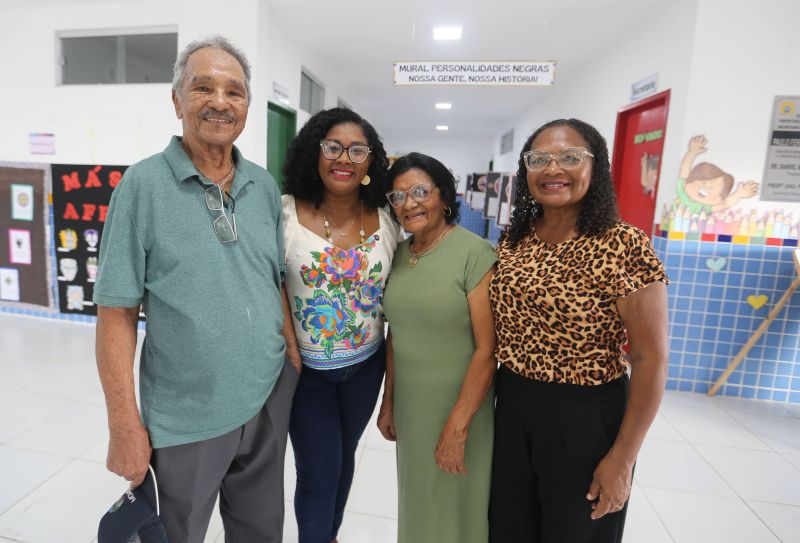 Escola Paulo Fernandes, amostra cultural cores da nossa história - Afro Brasileira