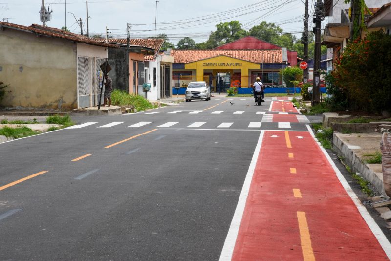 Imagens da revitalização de sinalização na Av Principal do Icuí Guajará