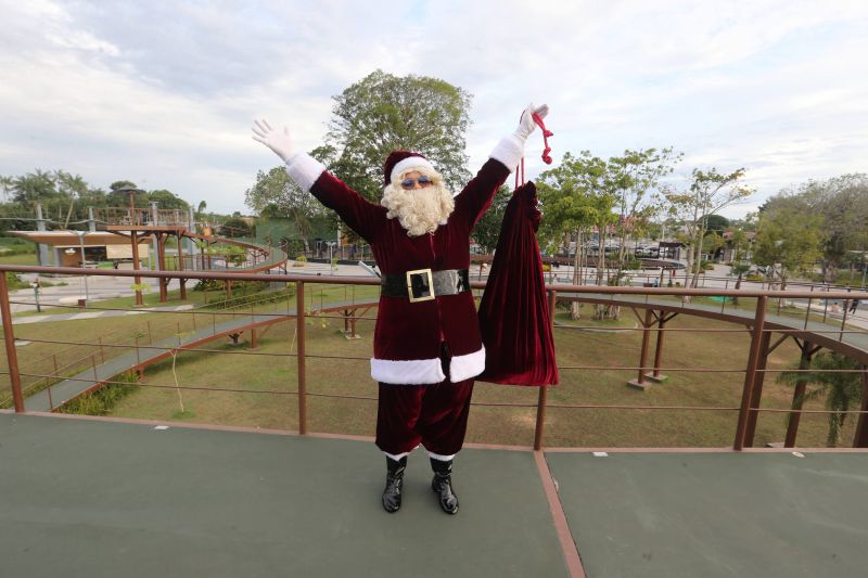 Papai Noel no Parque Cultural Vila Maguary