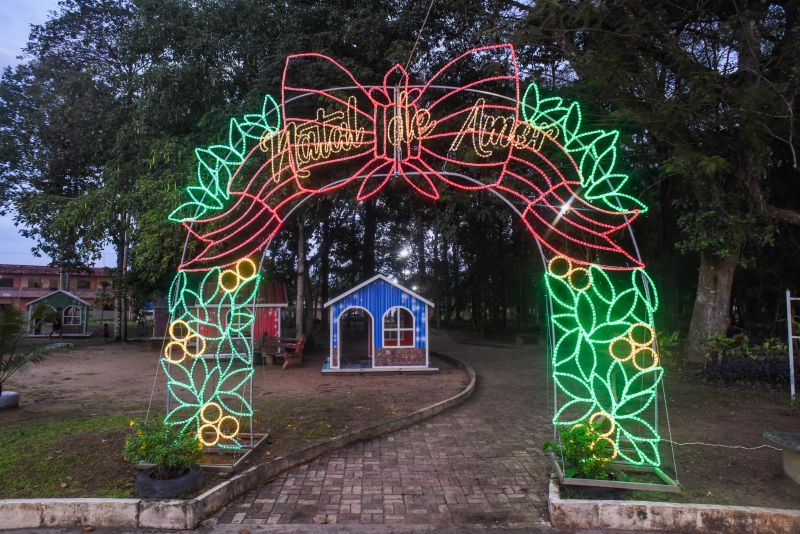 Natal do Amor no Bosque Marajoara no conjunto Júlia Seffer