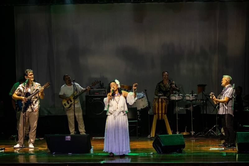 Show Nazaré Pereira e Márcio Macedo.