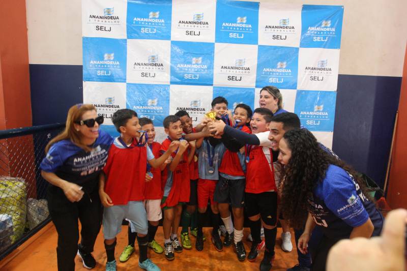 Projeto 'Bom de Bola, Bom de Escola' celebra sucesso com encerramento de semestre em Ananindeua