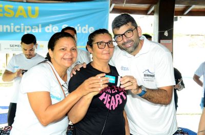 Prefeitura de Ananindeua entrega 146 óculos gratuitos no bairro do Atalaia
