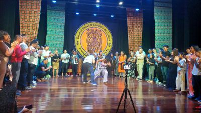 Feriado da Consciência Negra é comemorado no Teatro Municipal de Ananindeua