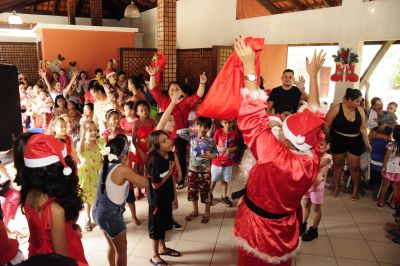 A magia do Natal chegou ao CRAS Daniel Reis