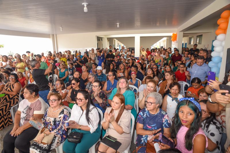 Inauguração da EMEF Santa Margarida Antioquia Psídia no bairro 40 Horas