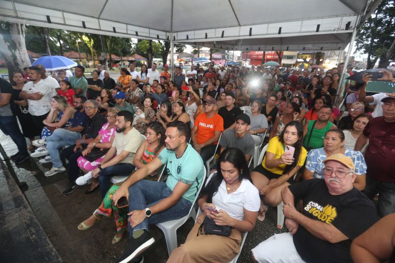 Assinatura da ordem de serviço para reforma da praça Complexo da Cidade Nova Vlll