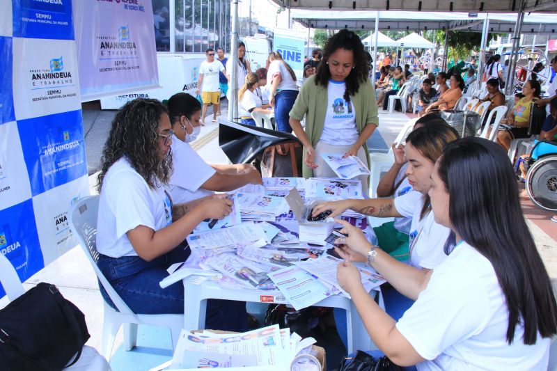 Ação Prefeitura em Movimento no canteiro do PAAR