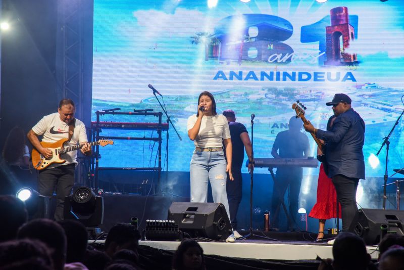 Comemoração de 81 Anos de Ananindeua com show de Isadora Pompeo na Av Santa Fé no bairro Icuí Guajará
