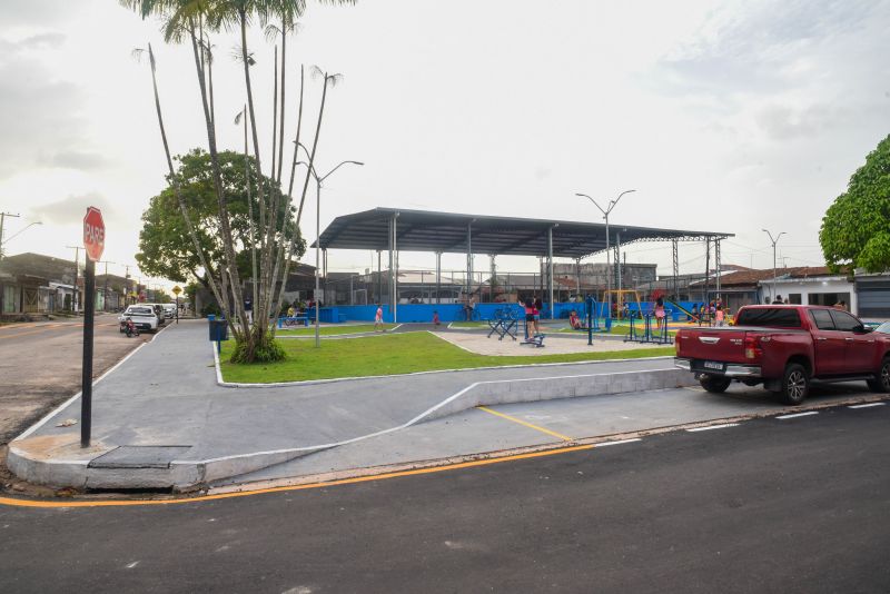 Praça Marcos Vinícius Leite Rodrigues, no conjunto Sabiá no bairro 40 Horas