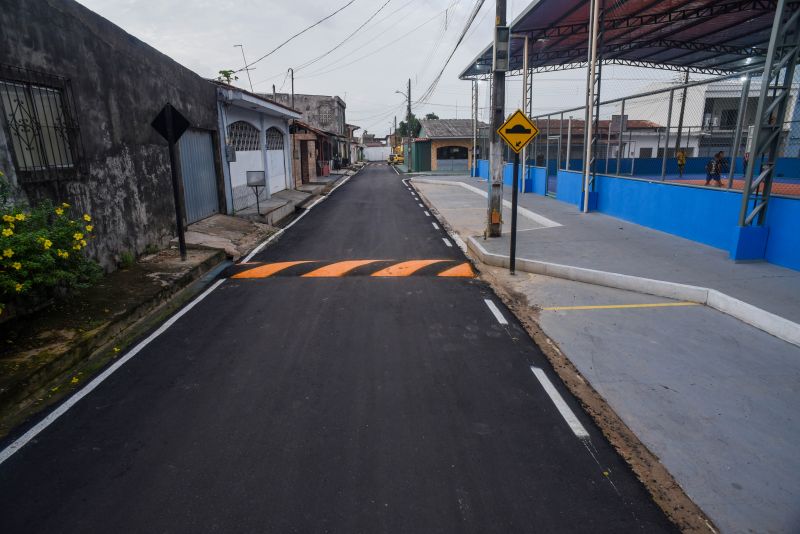 Inauguração das ruas pavimentadas e com sinalização horizontal e vertical, alamedas 11,12,13,14 e 16 no conjunto Sabiá no bairro 40 Horas